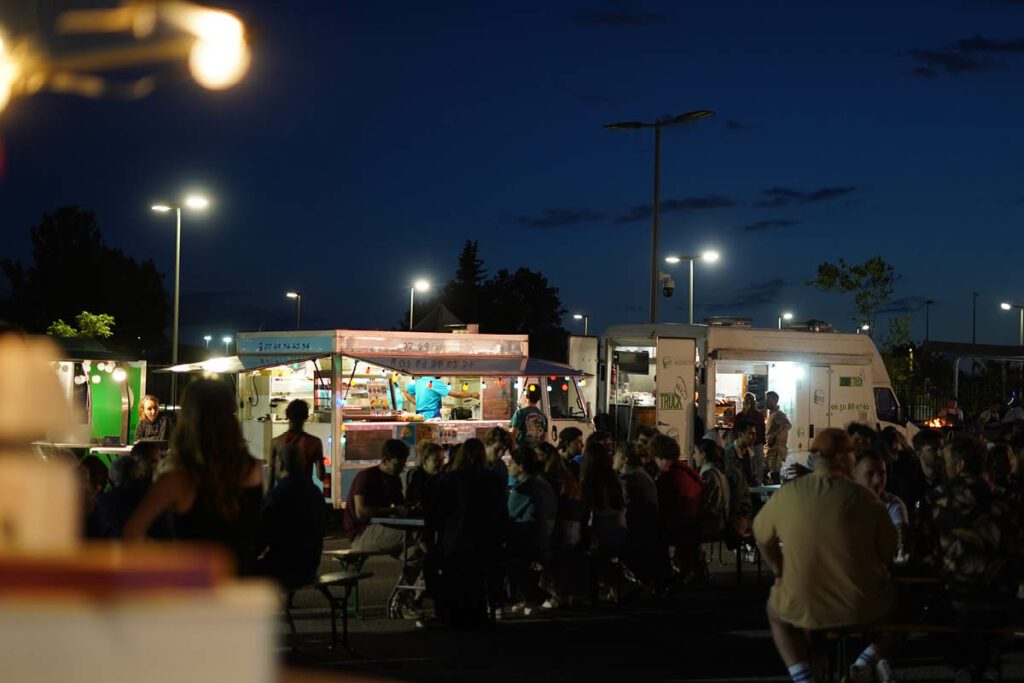 Ambiance du Aix Bière Festival au 6MIC